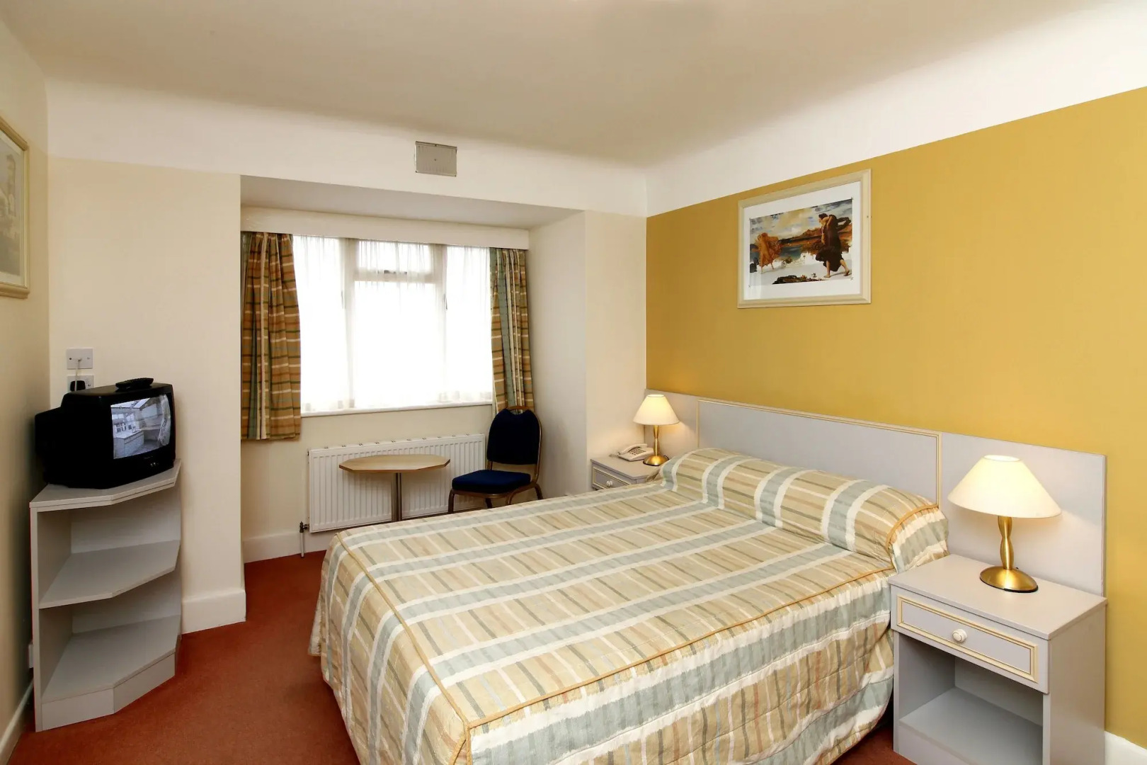 Russel Court Hotel Bournemouth Central