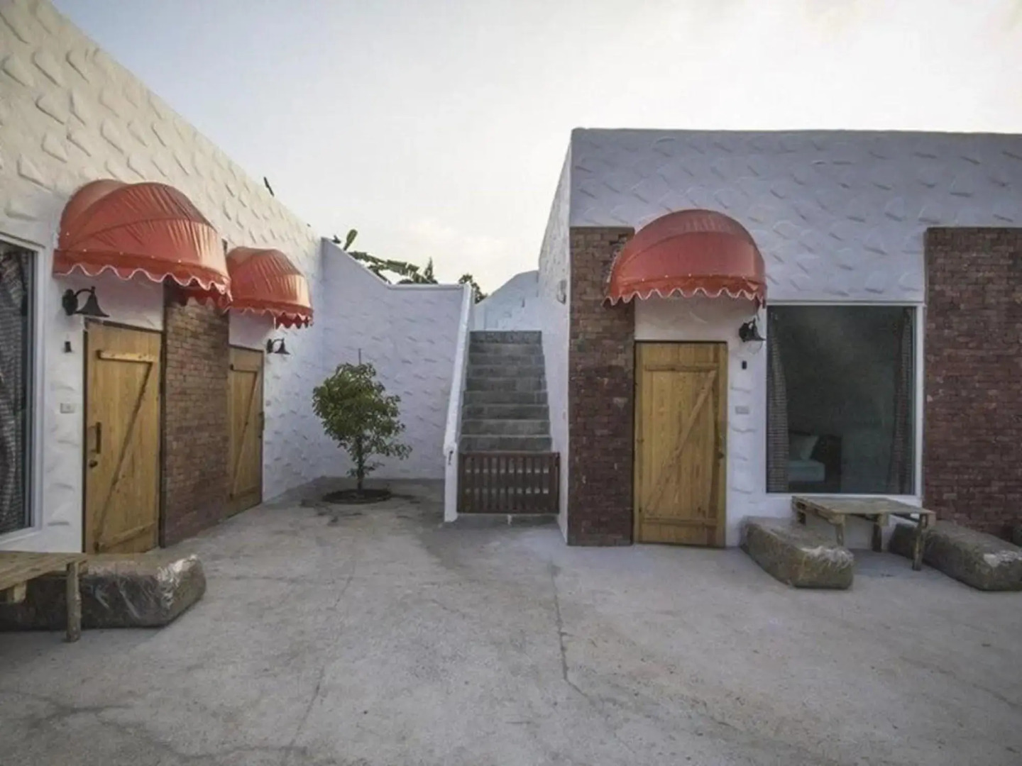 Porploen Hip Resort@Suanphung