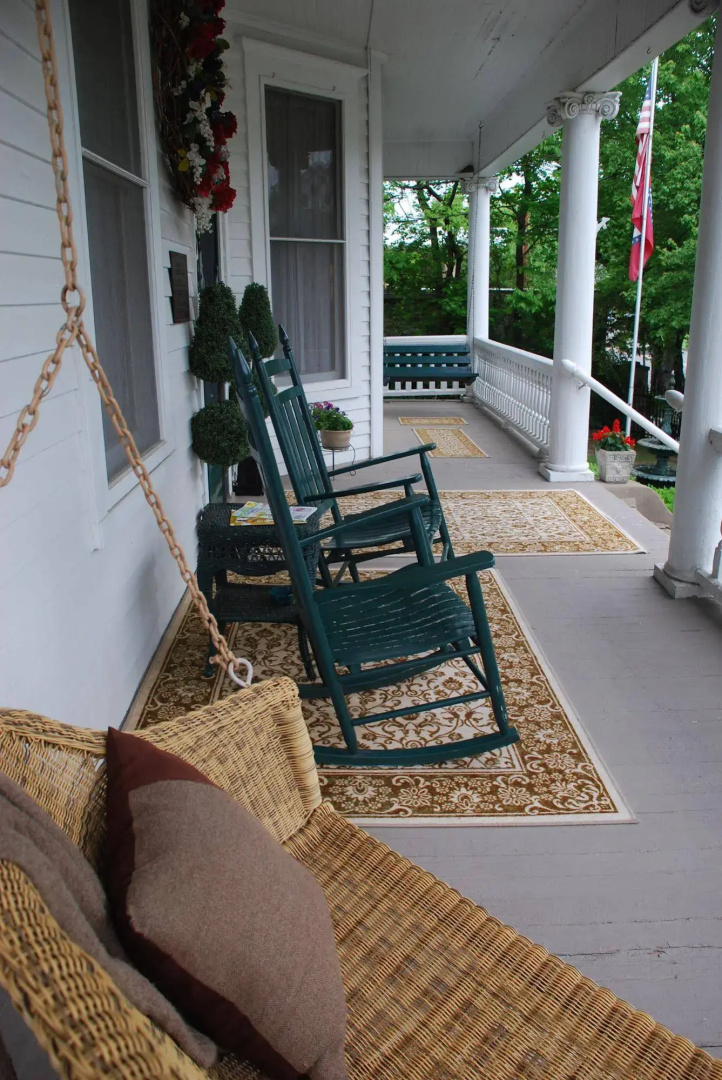 The Gables Inn Bed & Breakfast