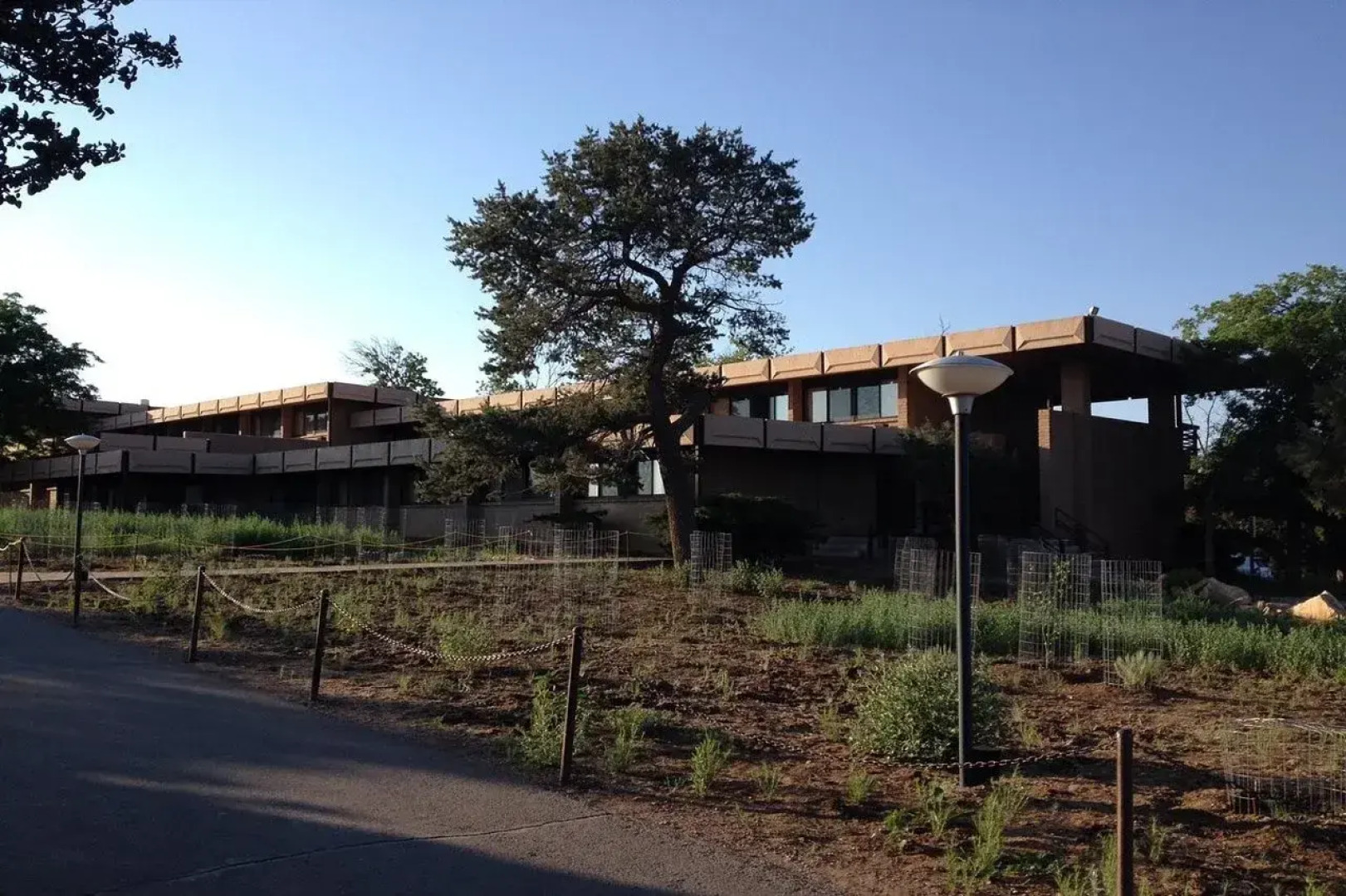 Thunderbird Lodge - Inside the Park