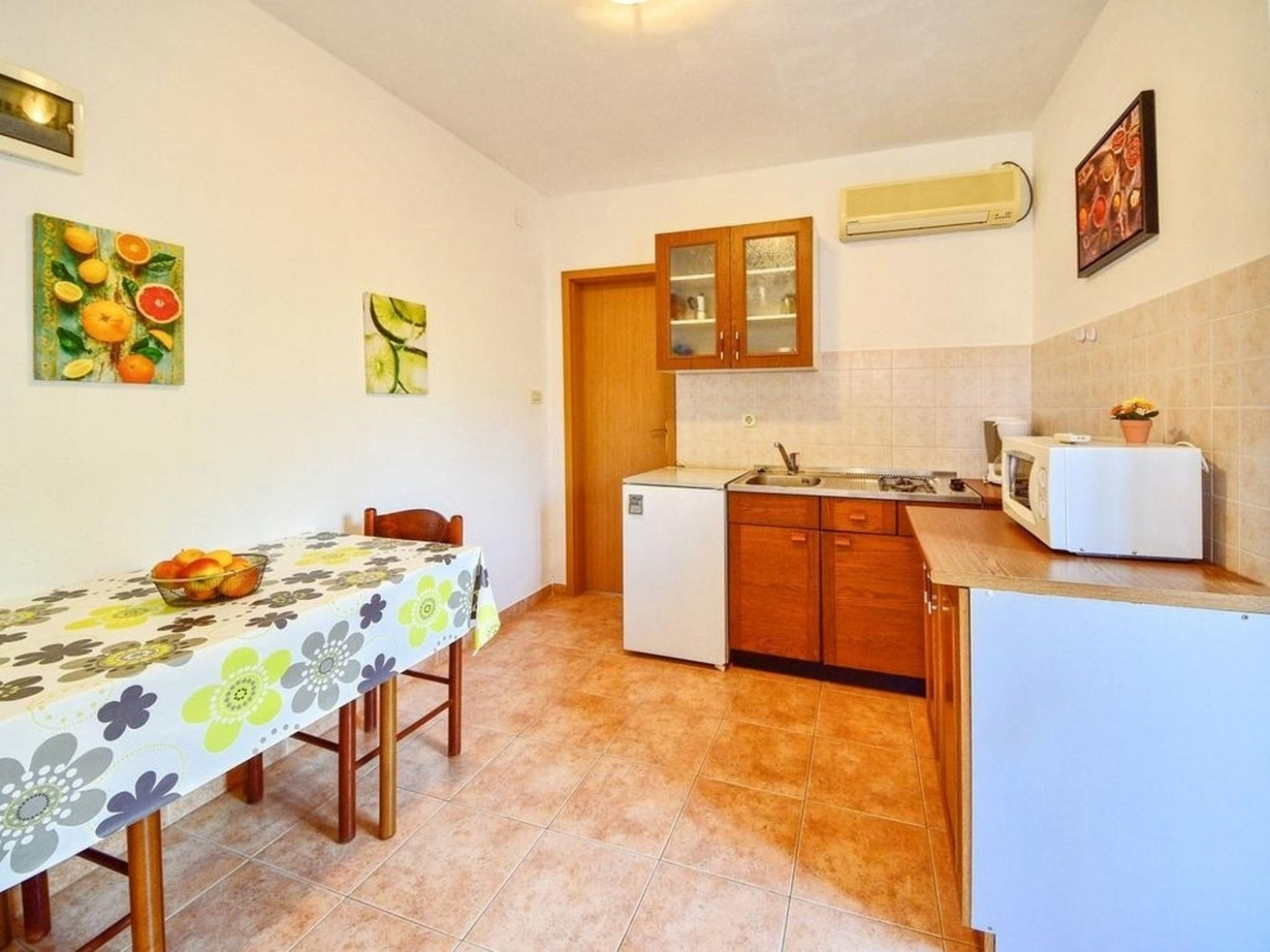 Apartment Marija - with parking : A1 Prizemlje Cres, Island Cres