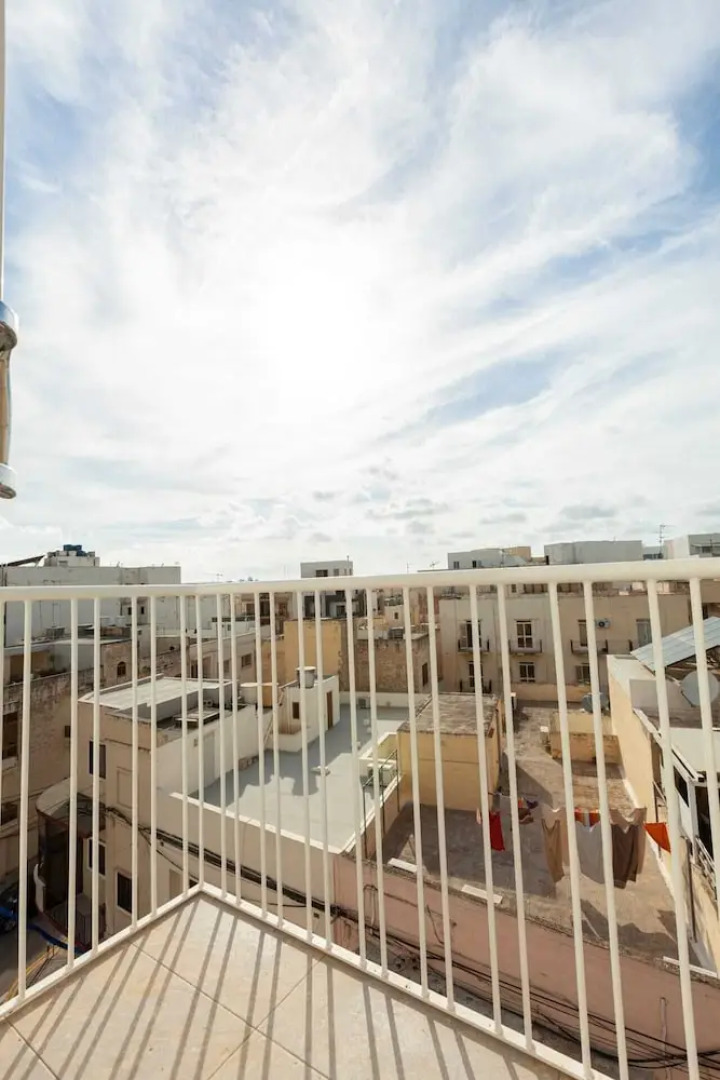 Brand new 1BR in Central Malta