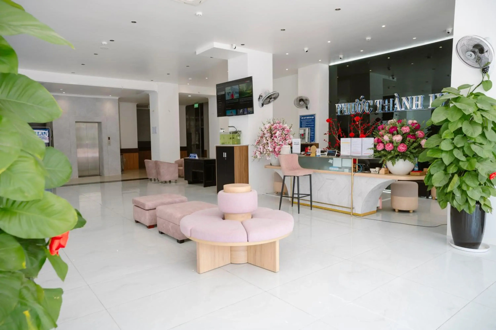 Phuoc Thanh IV Hotel