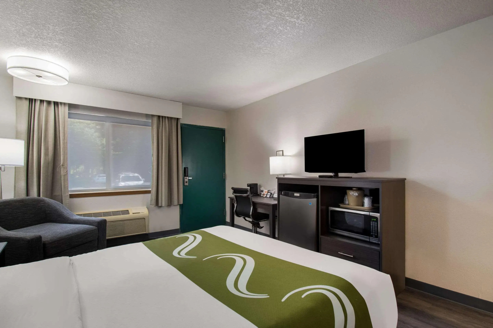 Quality Inn & Suites Wilsonville OR