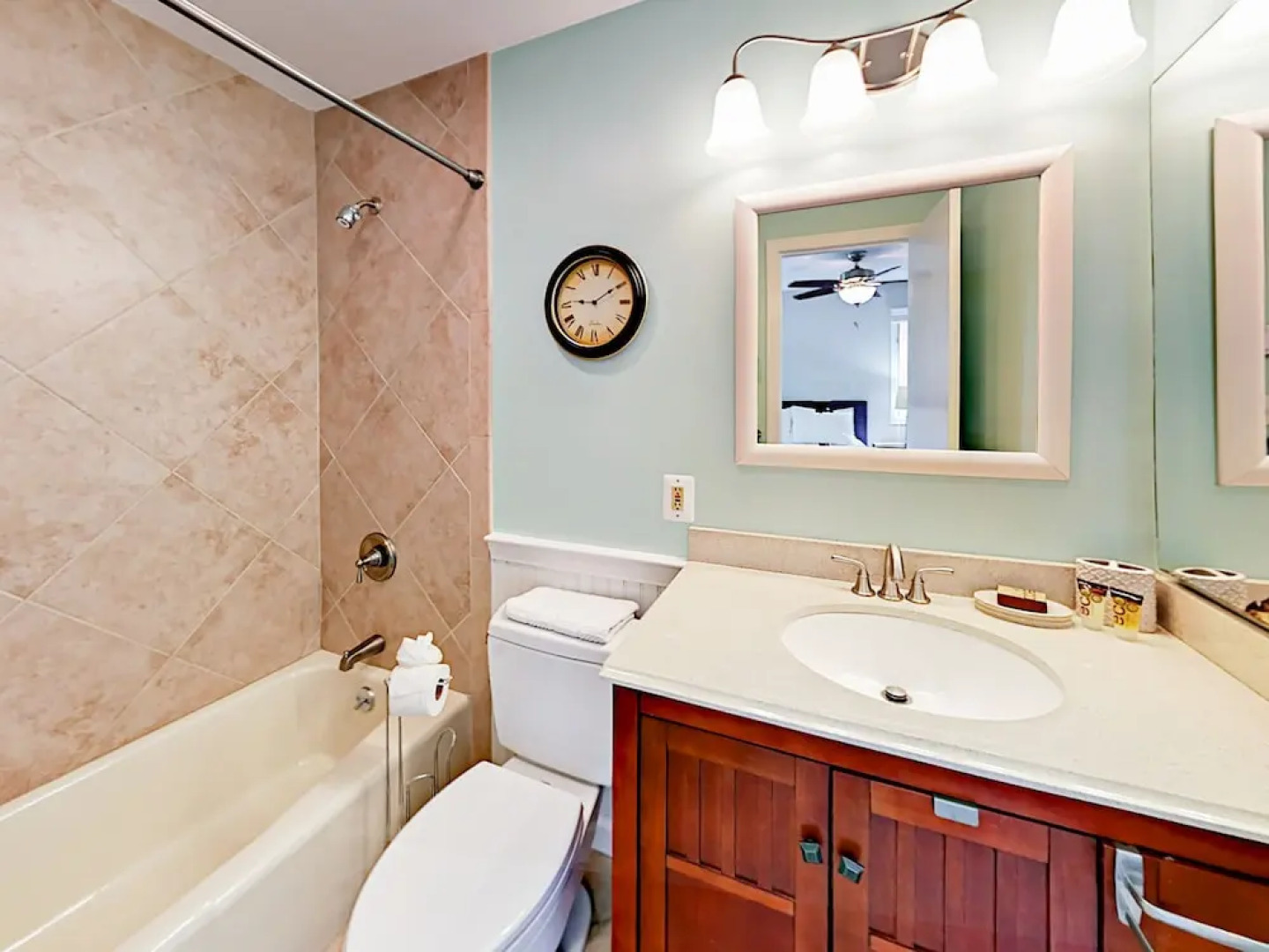 Charming Cape Townhouse by RedAwning