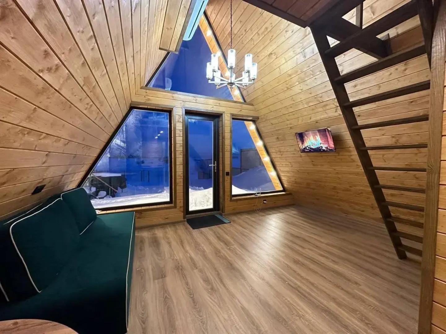 LakeGlamp (ЛэйкГлэмп)