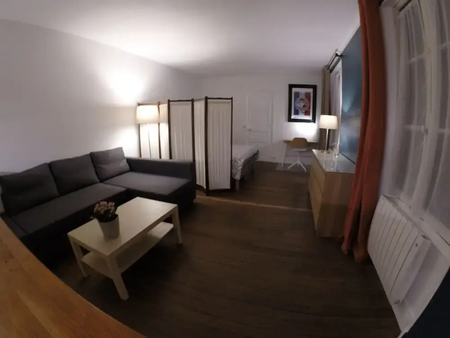 Fonty Cosy  Yard side ground floor