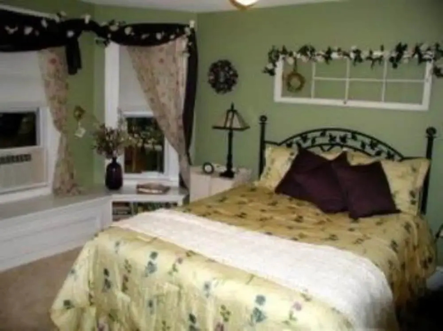 Lily House Bed and Breakfast