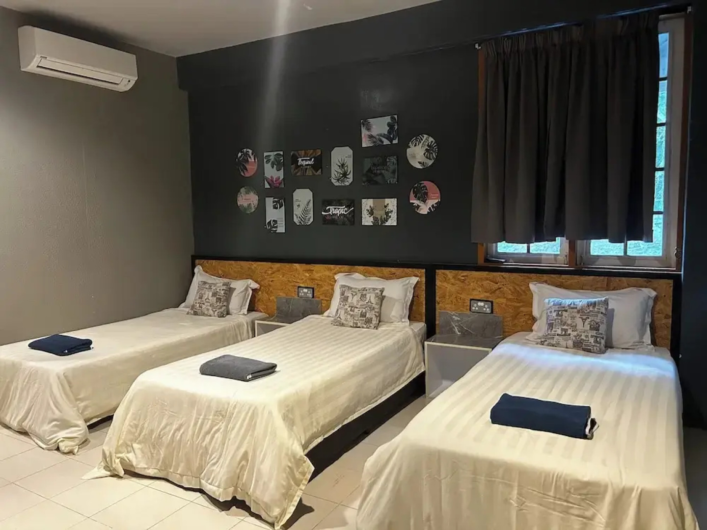 Riverbank Dungun Guesthouse & Cafe