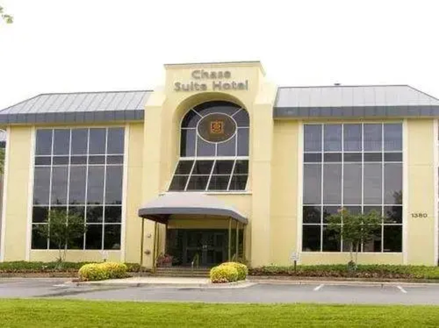 The Flats at Shady Grove