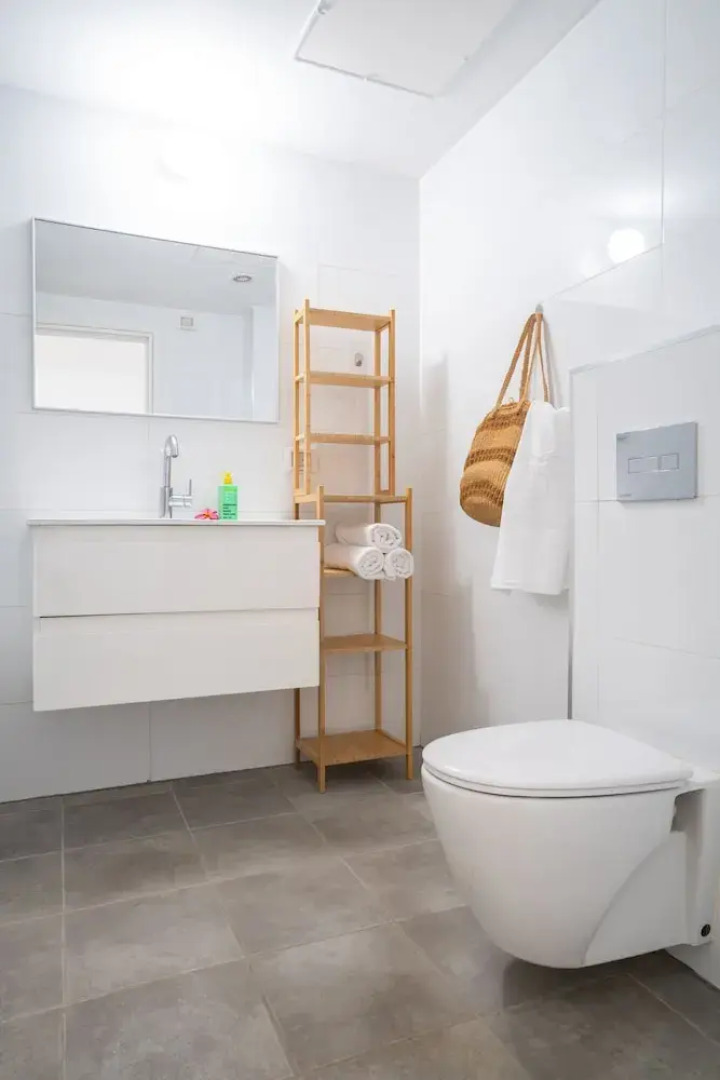 Vibrant Seaside Stay with Balcony by Sea N' Rent