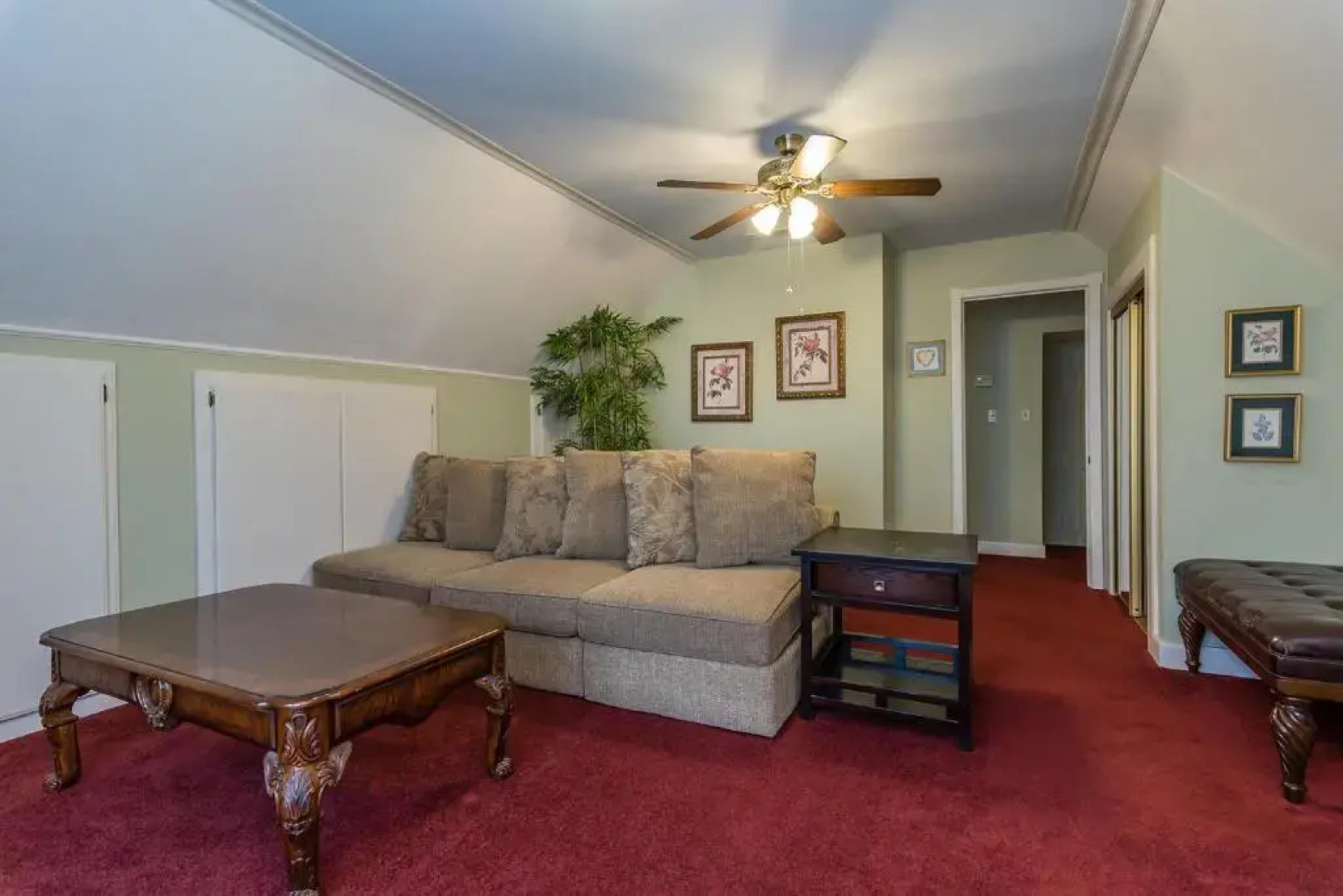 Kaleidoscope Inn & Gardens