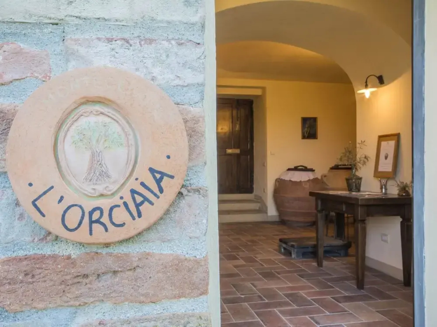 Countryside Home With Private Terrace