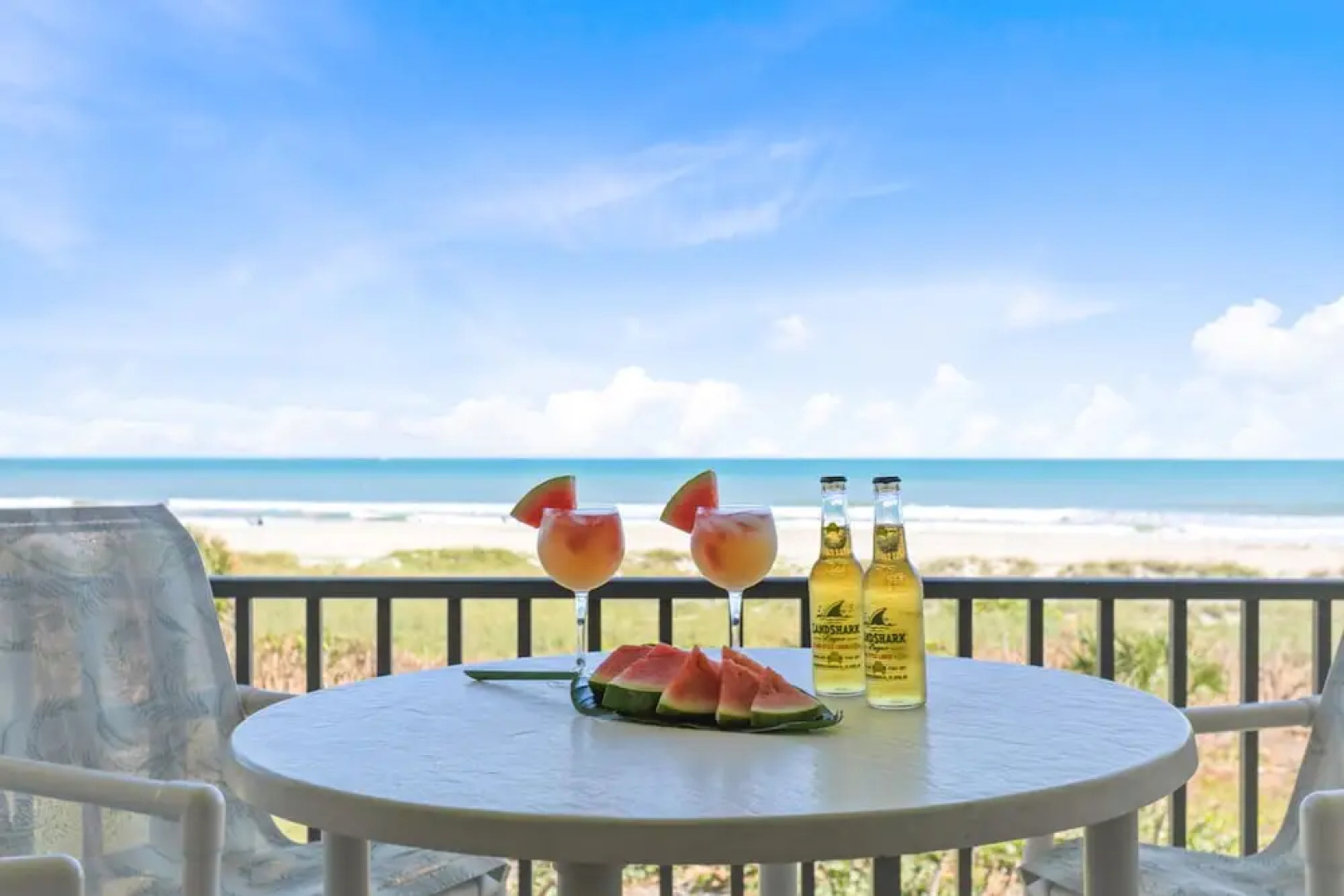 Cape Winds by Happy Palm Stays