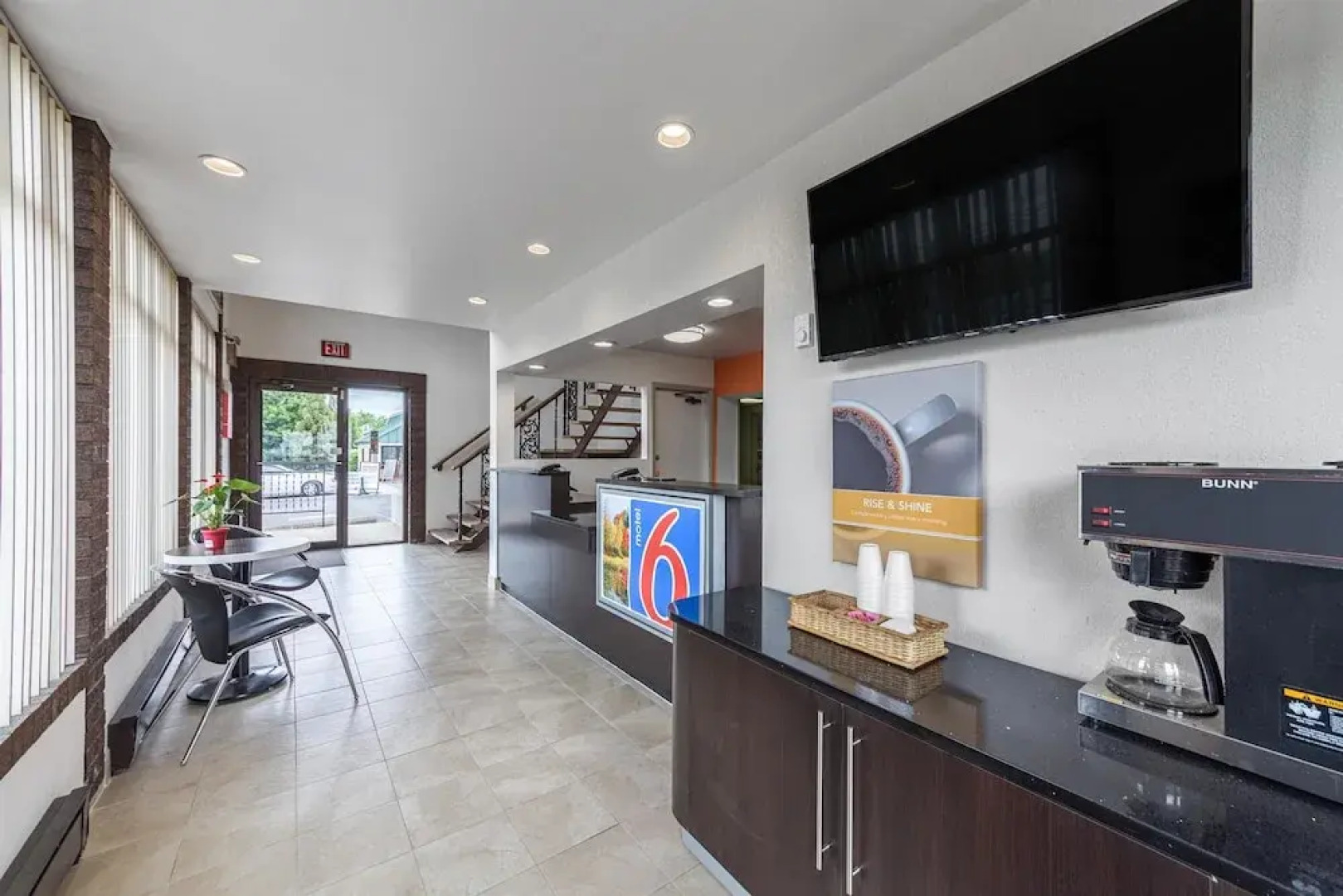 Regency 265 Motor Inn