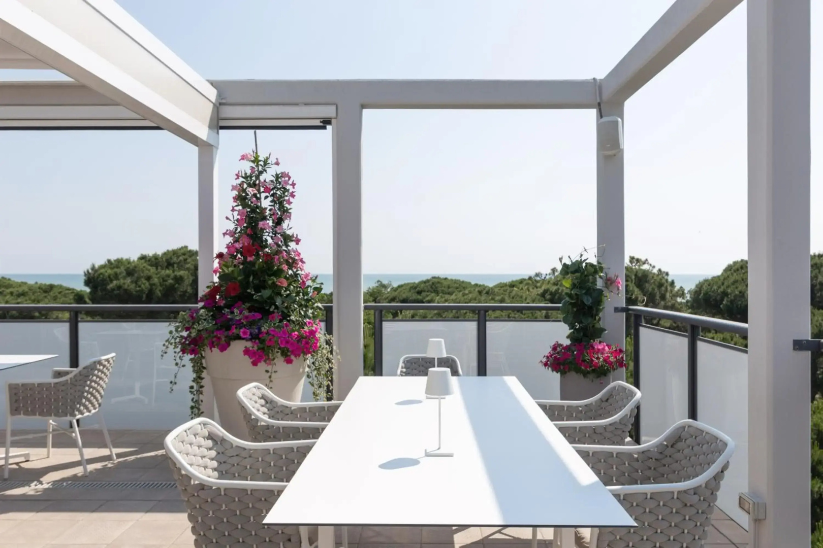 Renzo Hotel