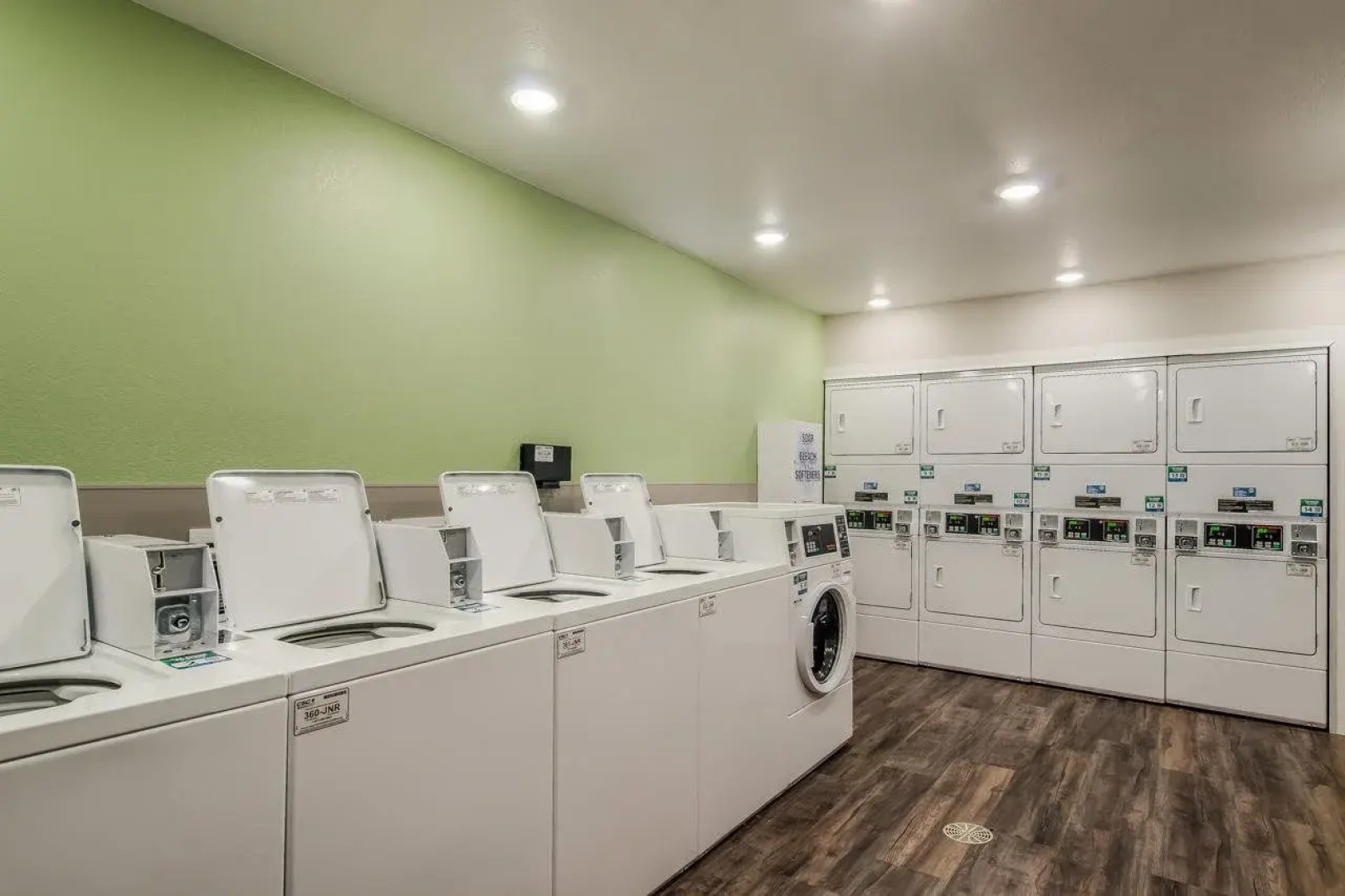 WoodSpring Suites Oak Ridge Knoxville