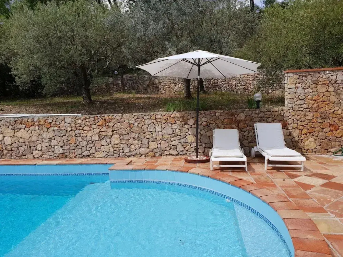 Farmhouse, With Large pvt Pool in Provence