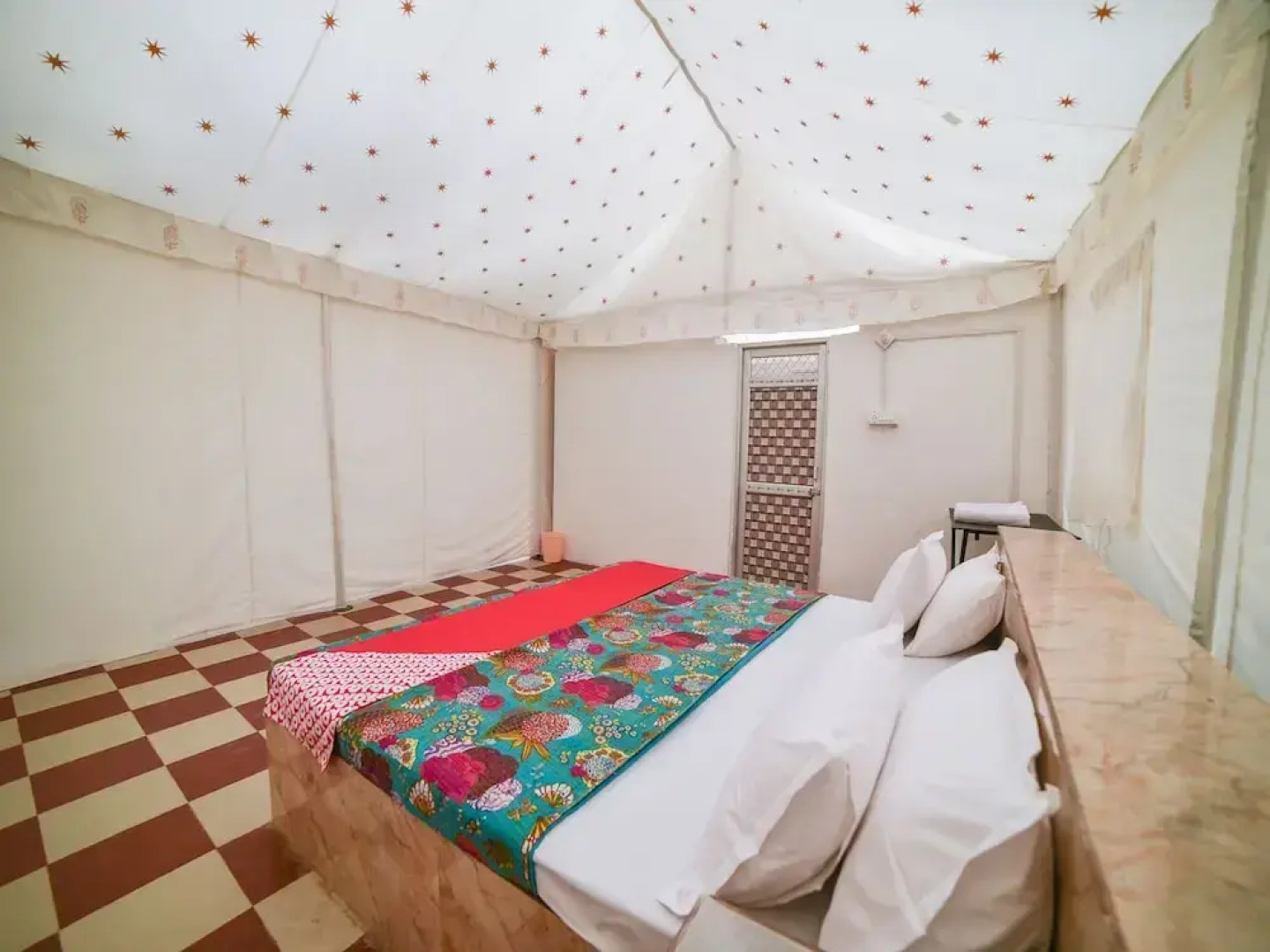 Kf Resorts By OYO Rooms