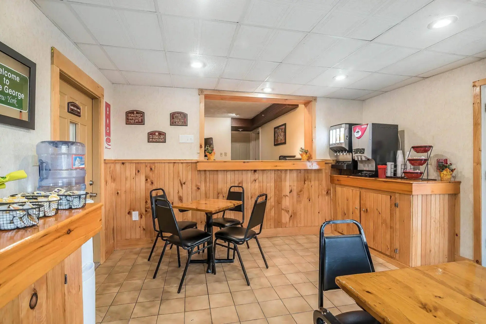 Rodeway Inn Lake George Outlets