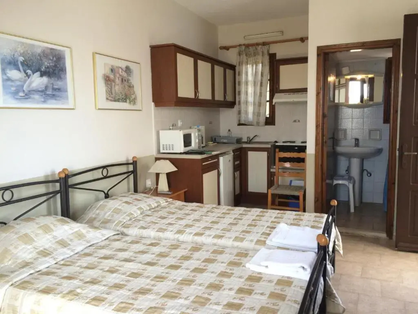 Vasilikos Apartments