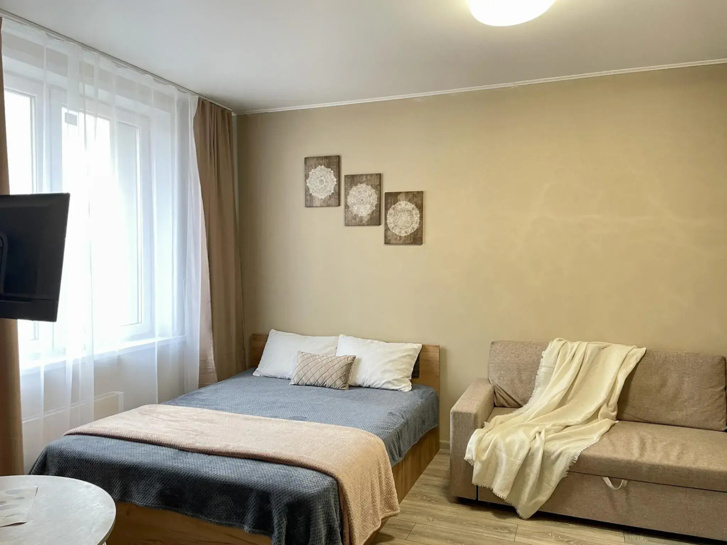 Апартаменты Крас Квартирка на ул. Апрельская, д. 5К