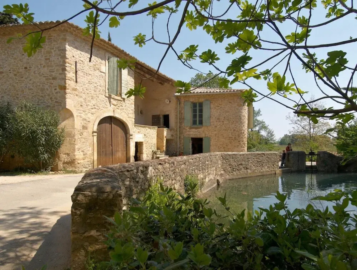 House With 4 Bedrooms in Laudun-l'ardoise, With Wonderful City View, Furnished Garden and Wifi