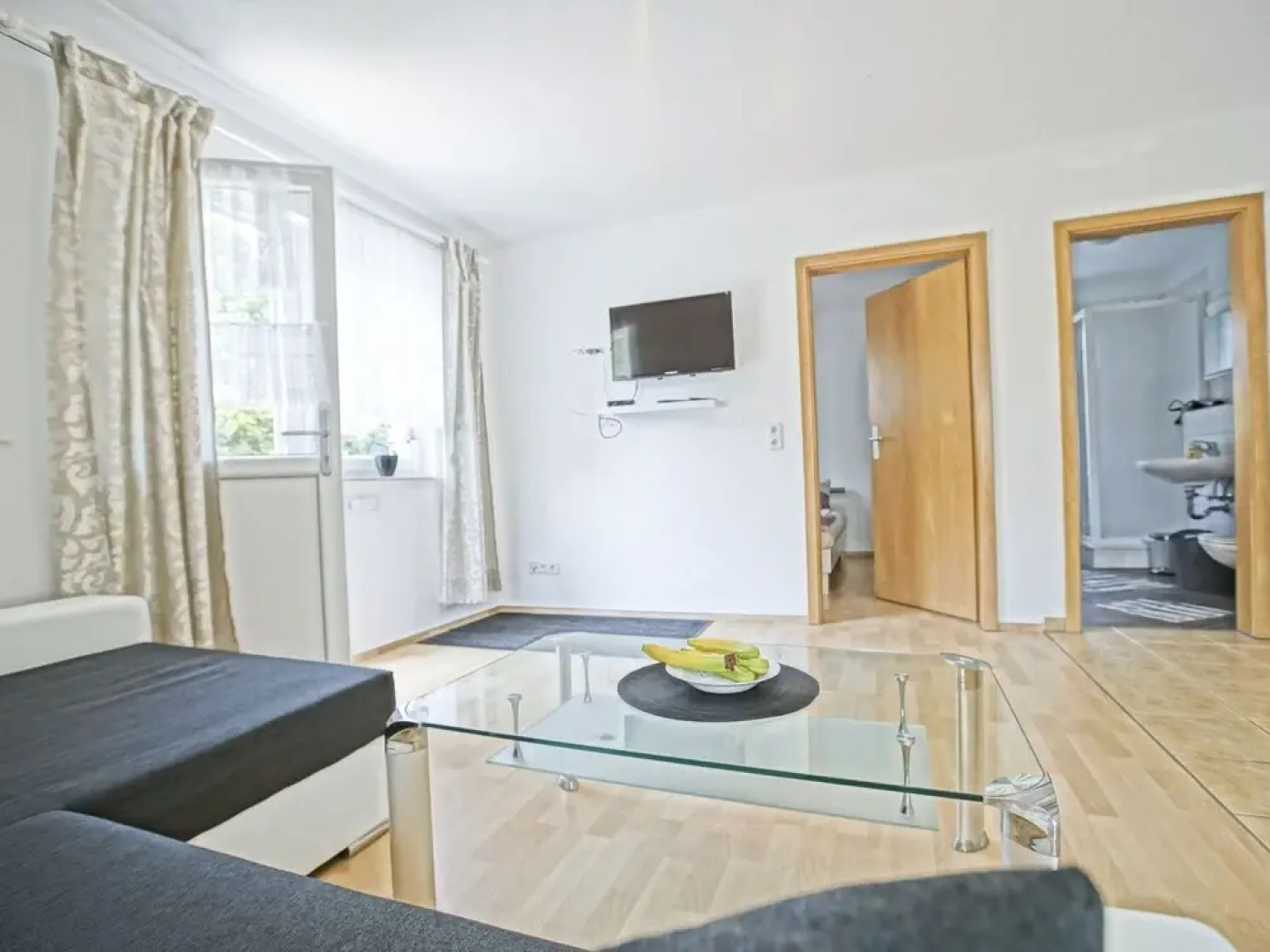 Captivating Holiday Home in Mönkebude With Garden