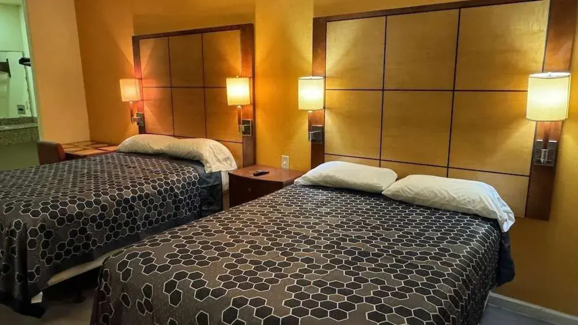 Executive Inn and Suites San Marcos