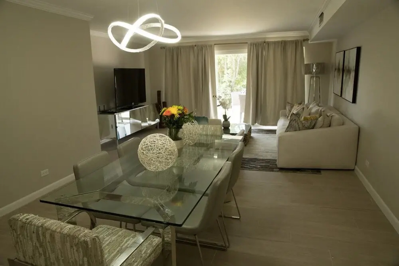 Bayview House Paradise Island