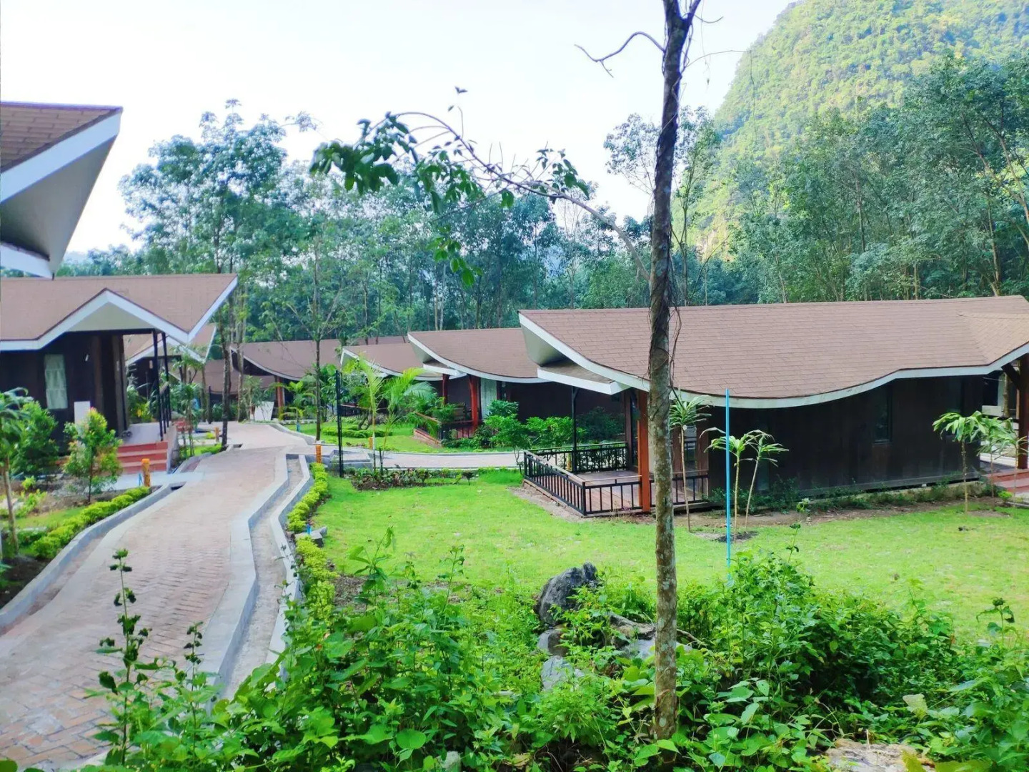 My Hpa-An Residence by Amata