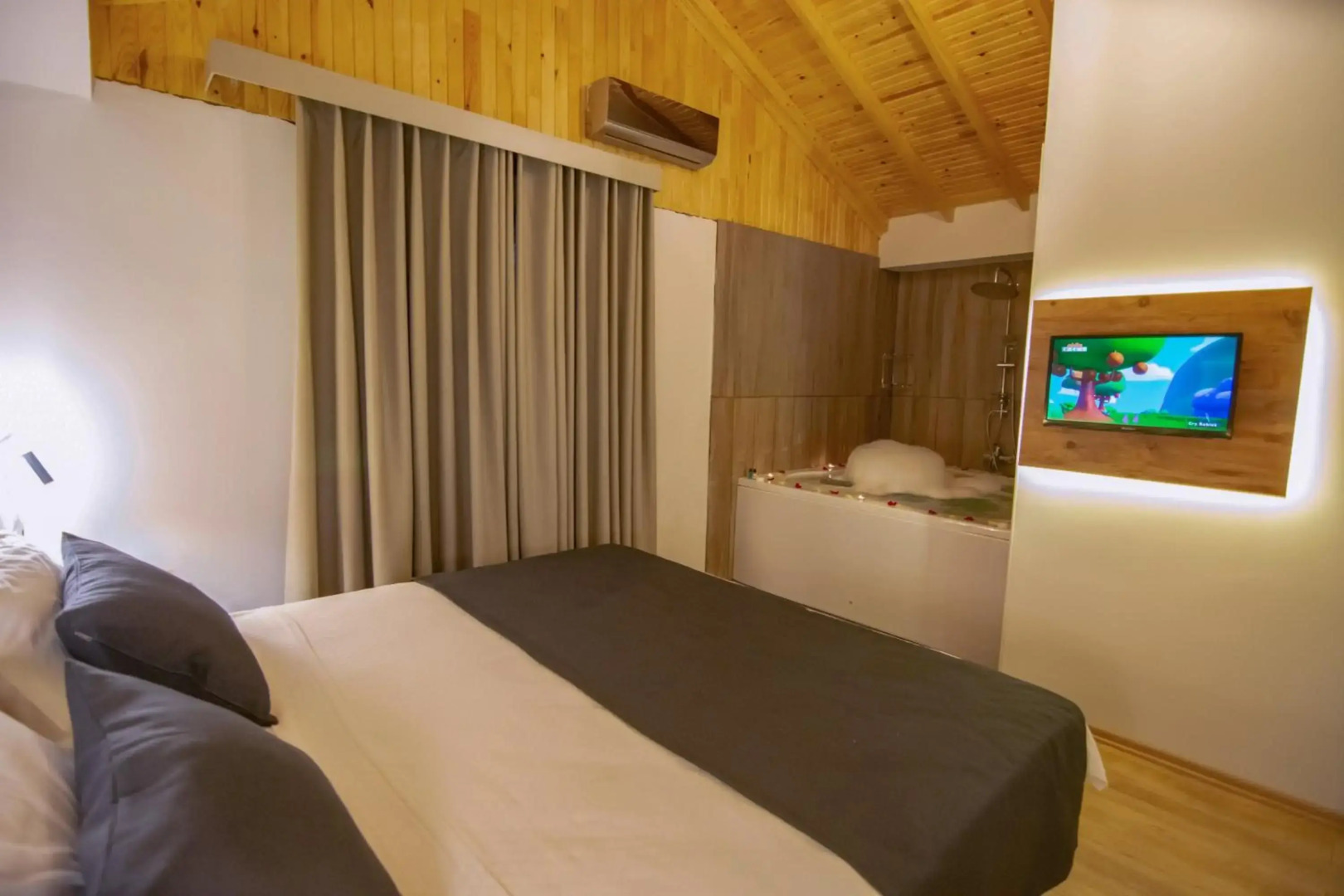 Отель Green Palace Suite 