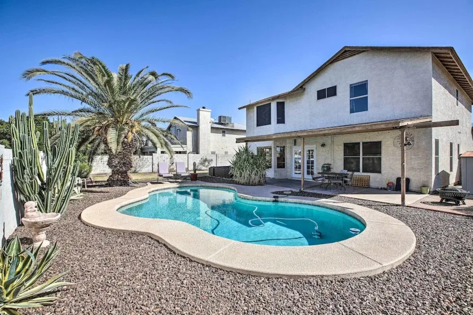 1 Mi to State Farm Stadium: Home w/ Pool & Grill!