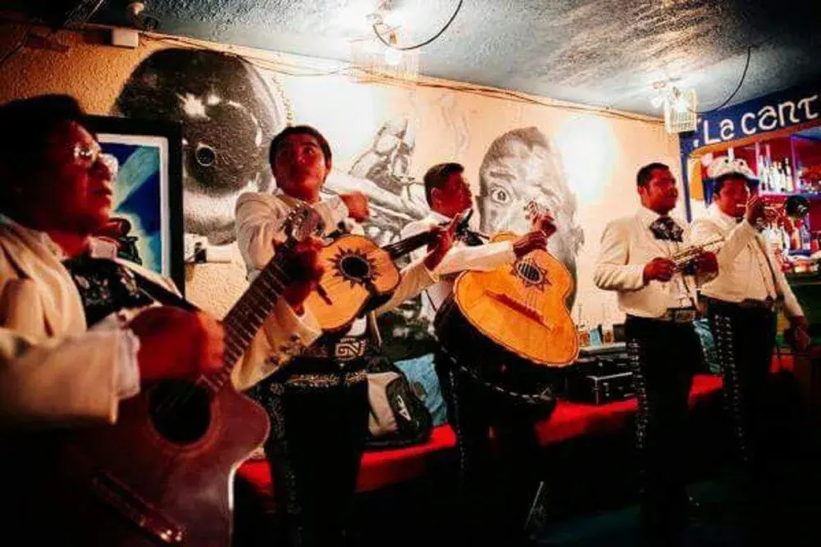 Tres Mentiras Boutique Rooms