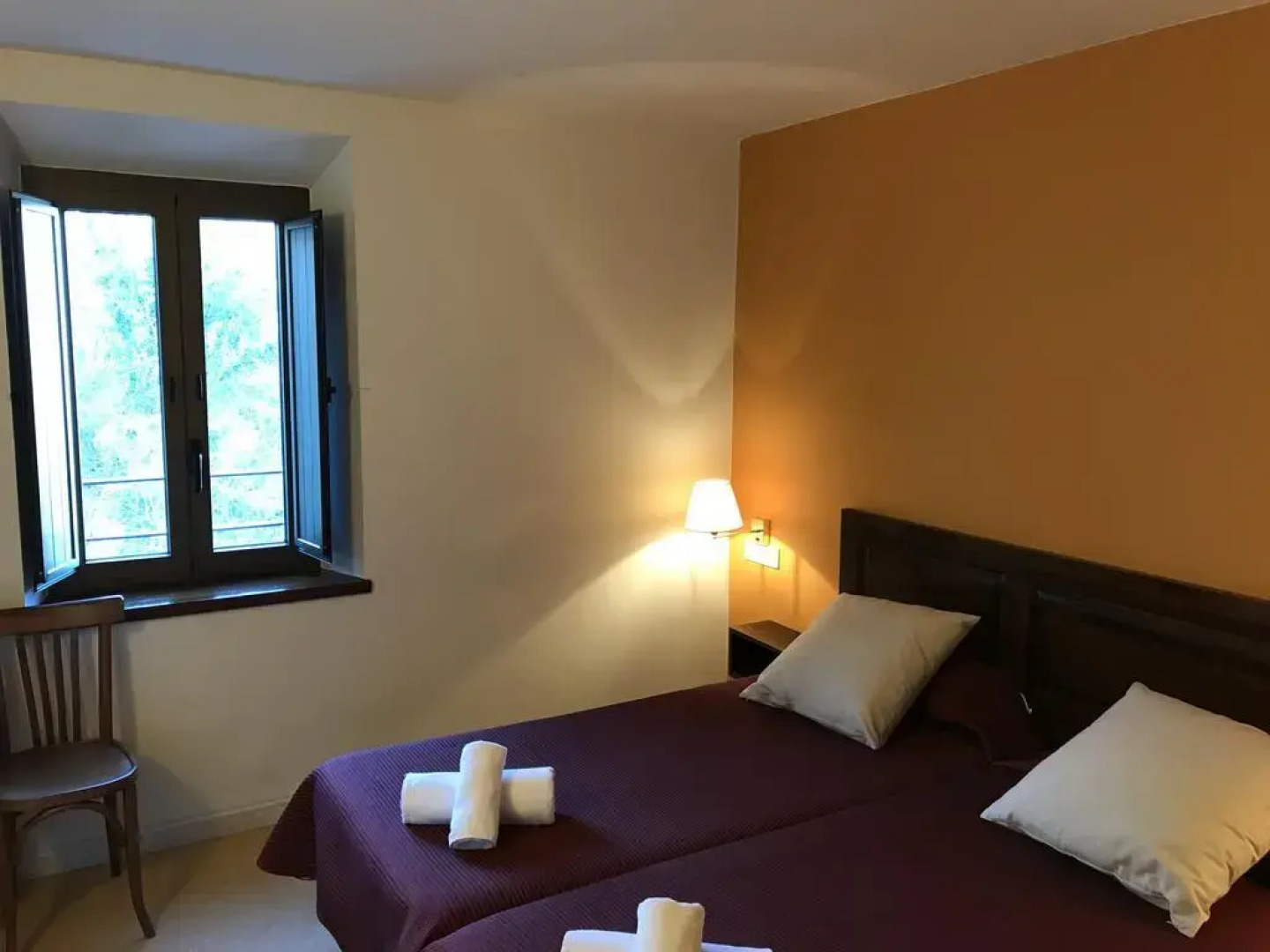 Santuari de la Salut de Sant Feliu de Pallerols