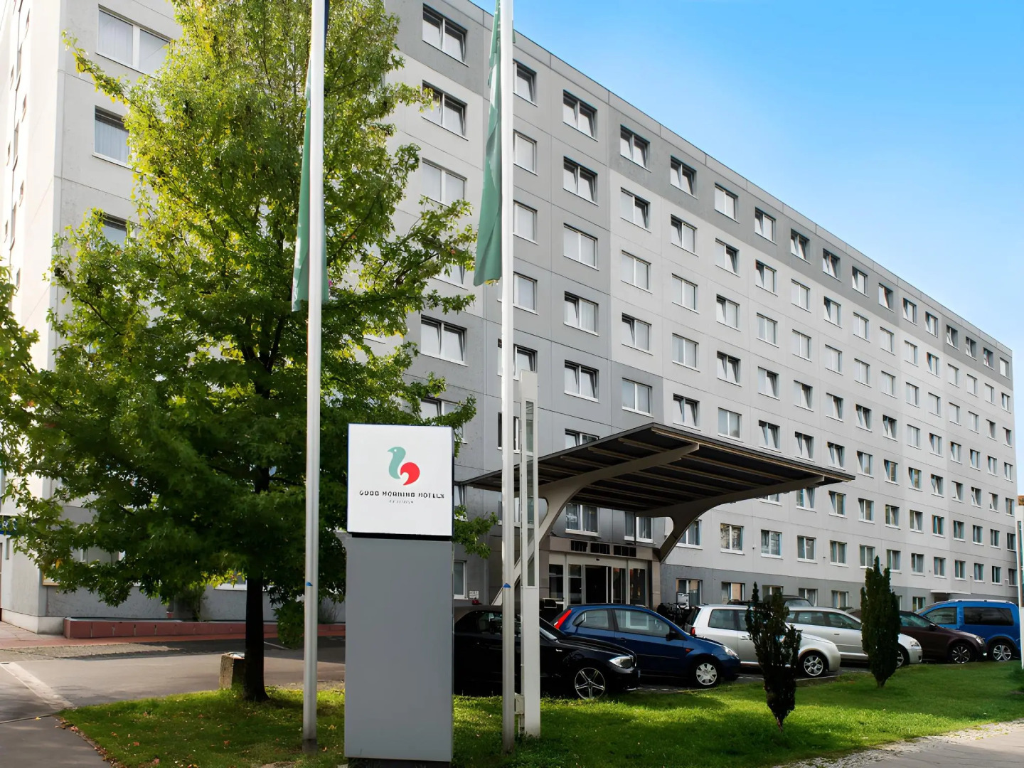 Good Morning + Berlin City East