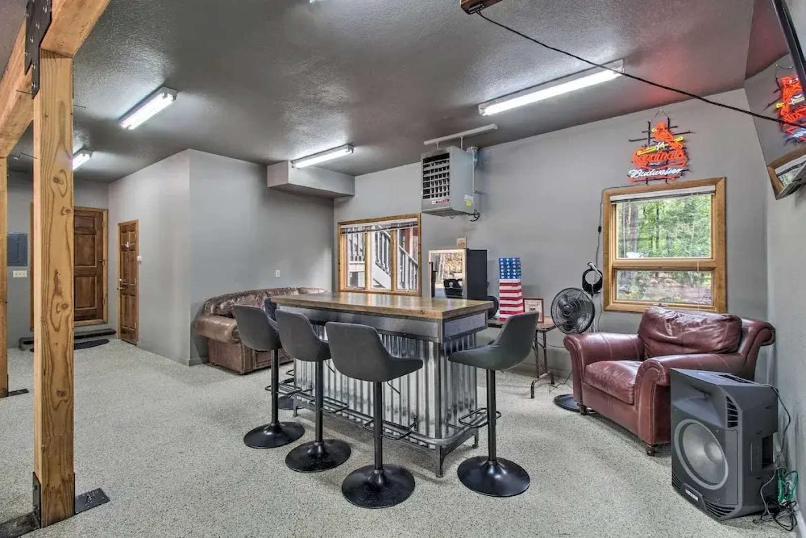 Chic Pinetop Retreat w/ Separate Apartment!