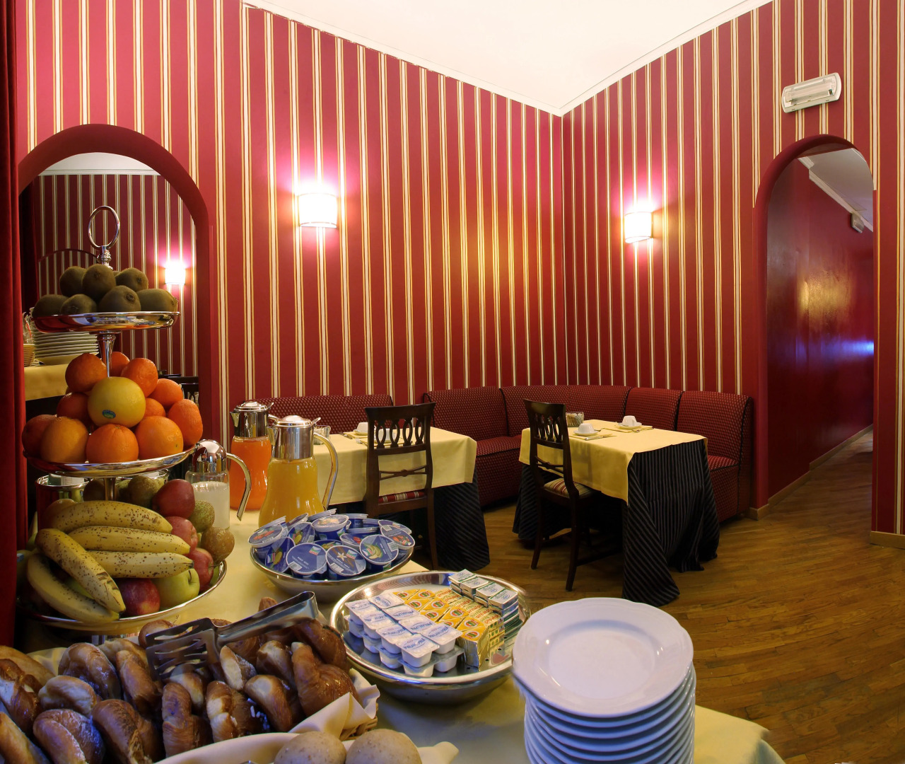 Room Mate Collection Isabella, Florence