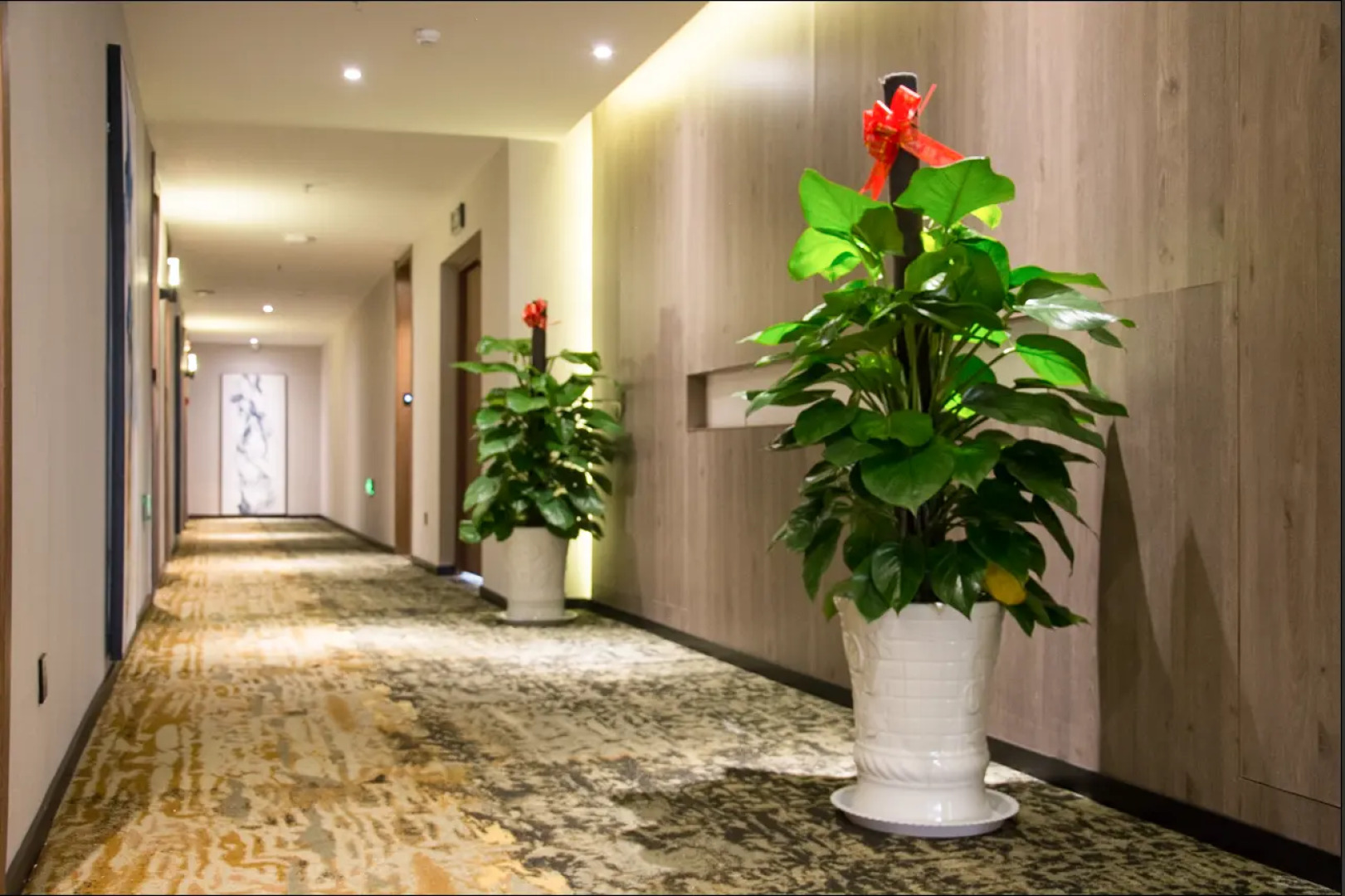 DongShangBoYue Hotel