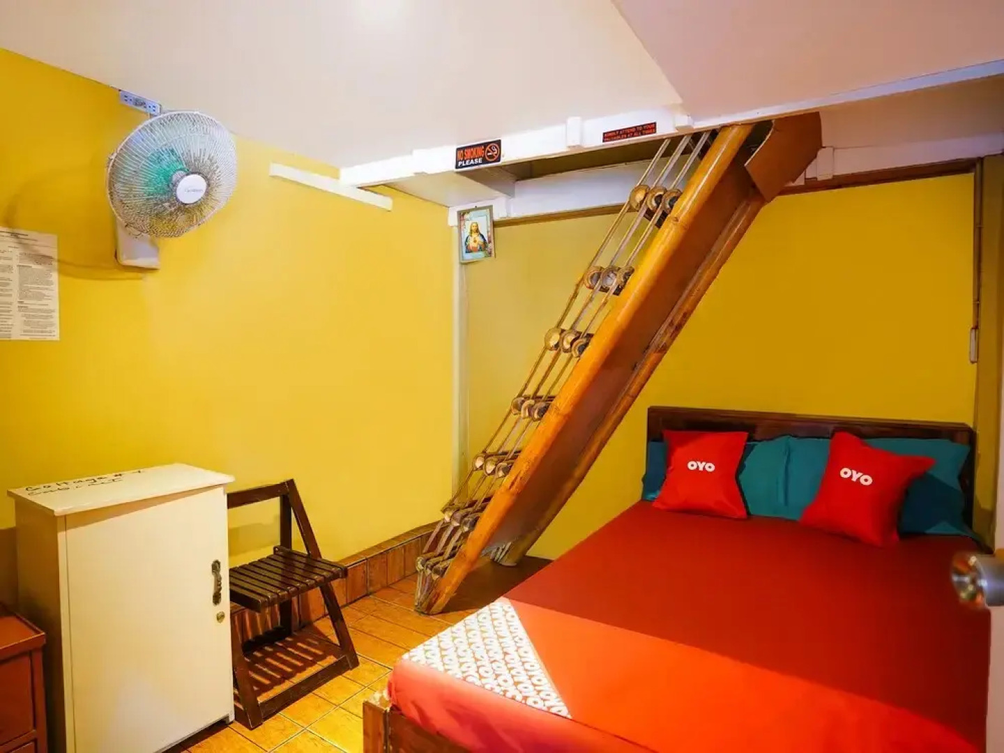 OYO 872 Villa Tomasa Beach Resort