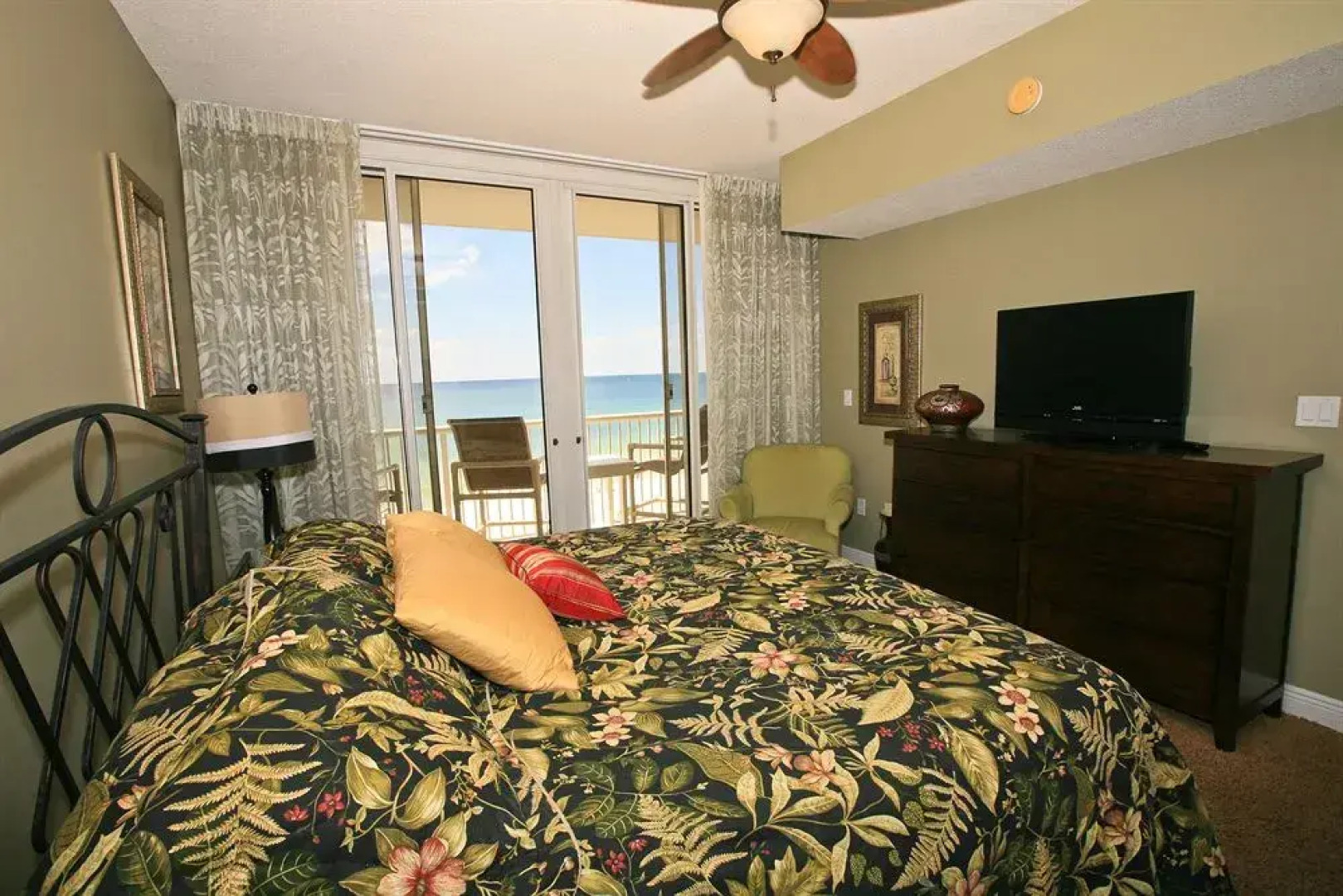 Waters Edge 310 by RedAwning