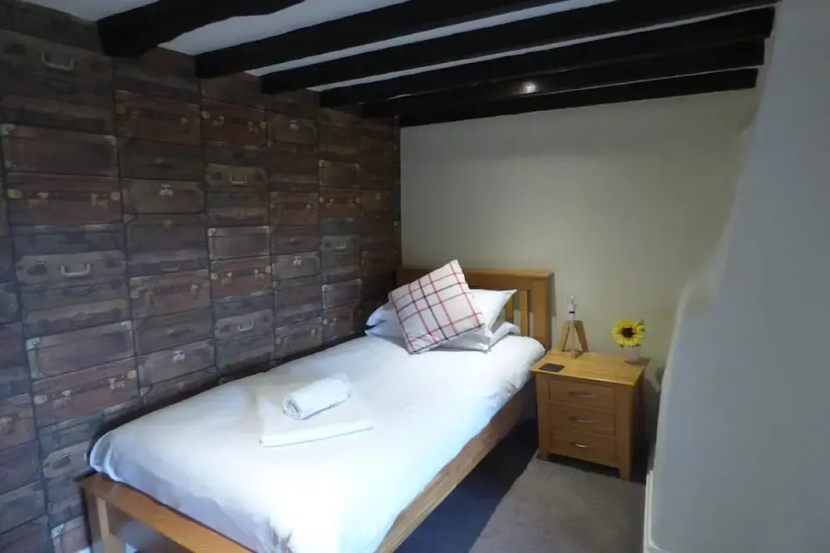 OYO Unicorn Inn