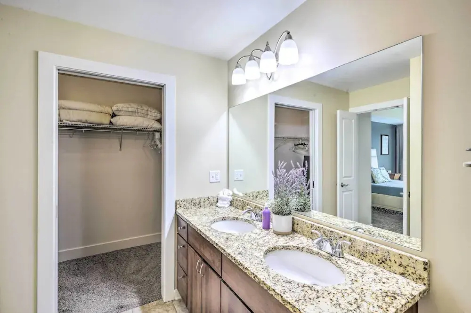 Grand Haven Condo w/ Patio < 1 Mi to Downtown