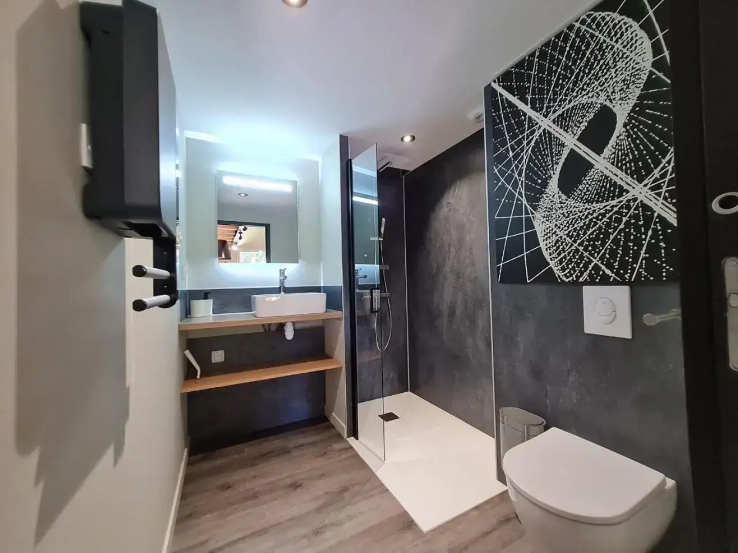 Gîte Rochetrejoux, 1 pièce, 4 personnes - FR-1-426-479