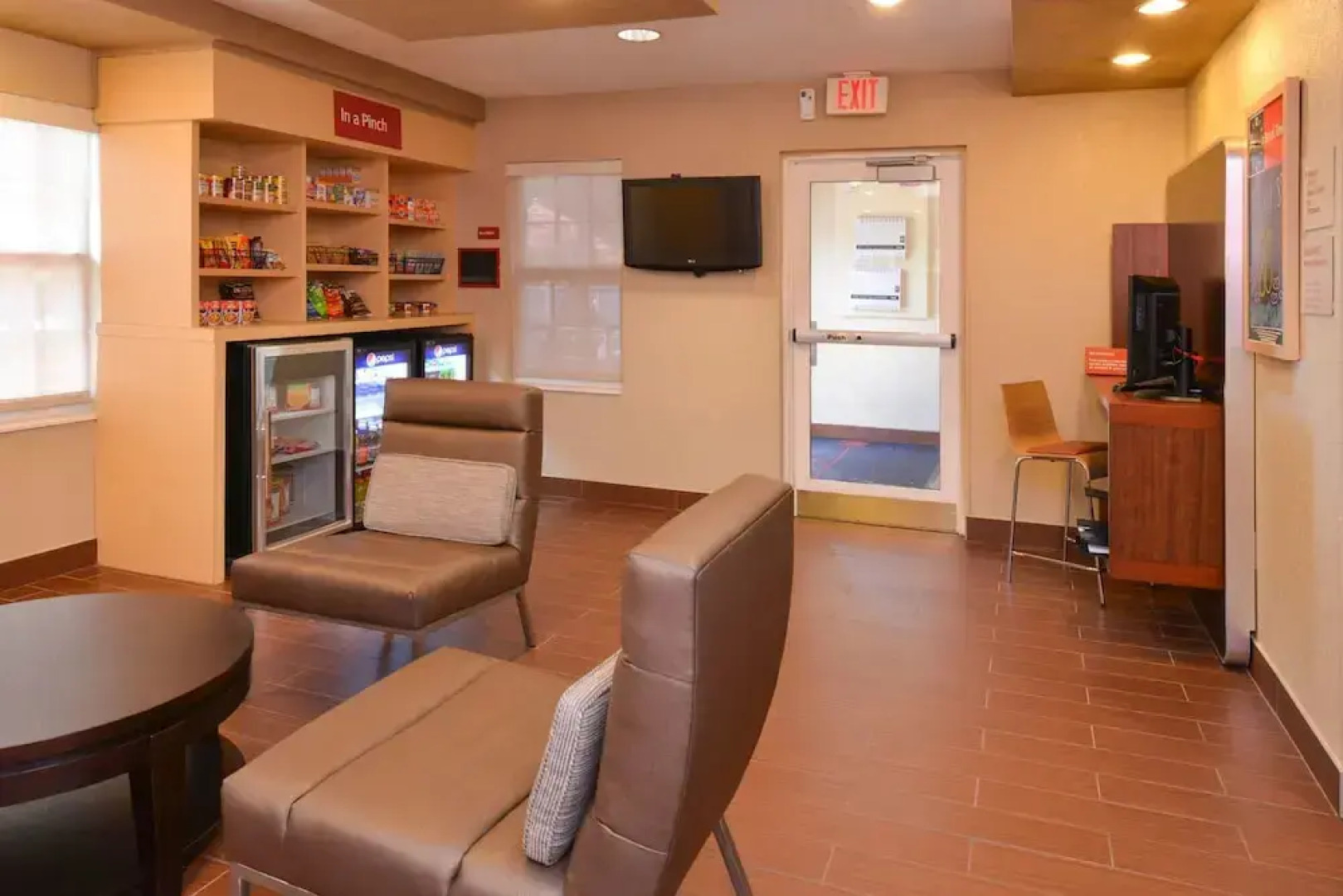 Candlewood Suites Miami Lakes an IHG Hotel