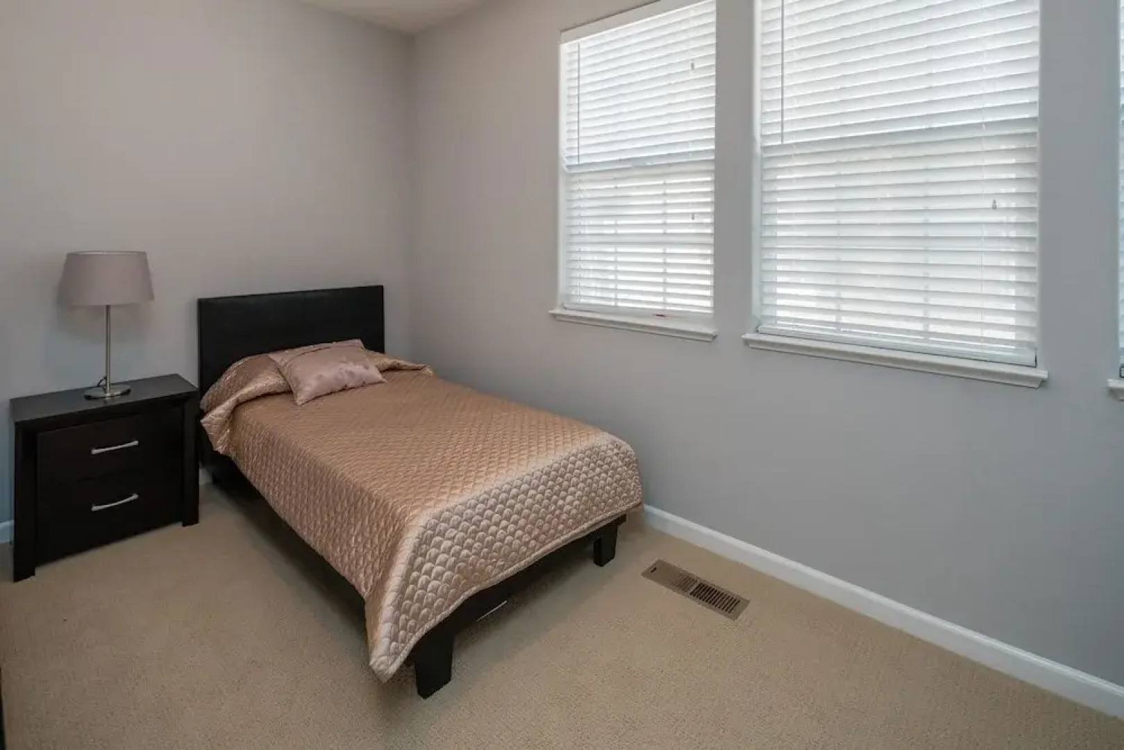 Hilltop 4 Br W Gorgeous SF Bay Panoramic Views by RedAwning