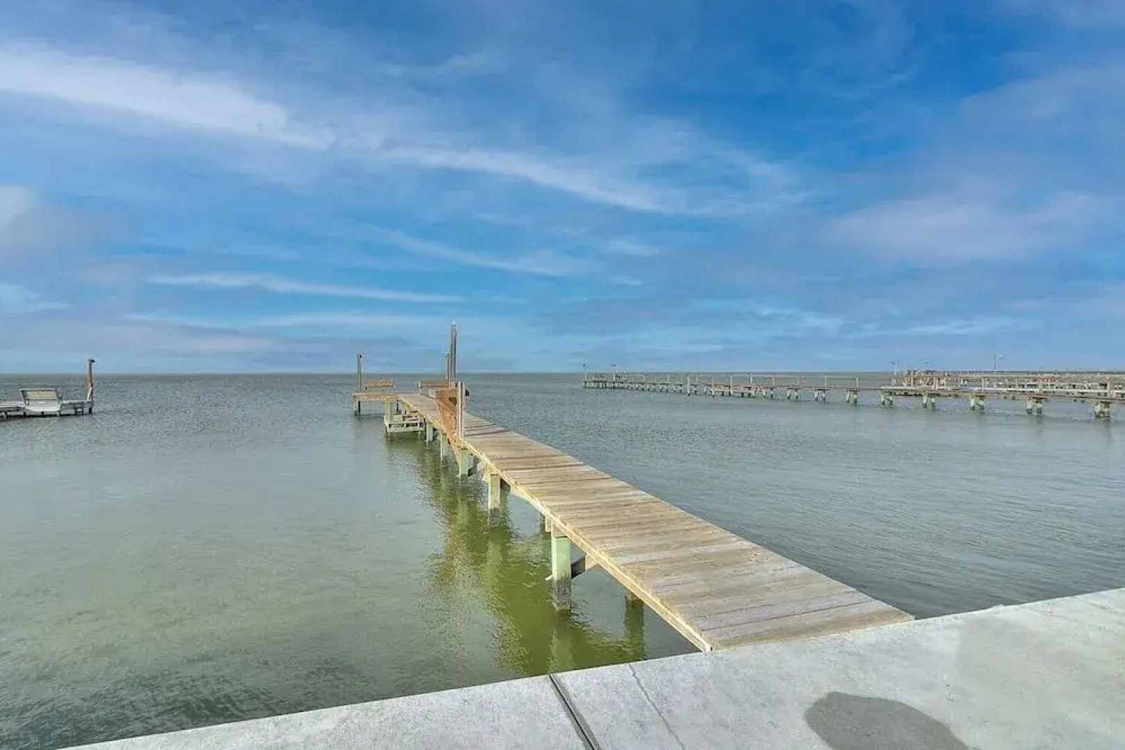 Copano Hooked 4 Bedroom Home by RedAwning