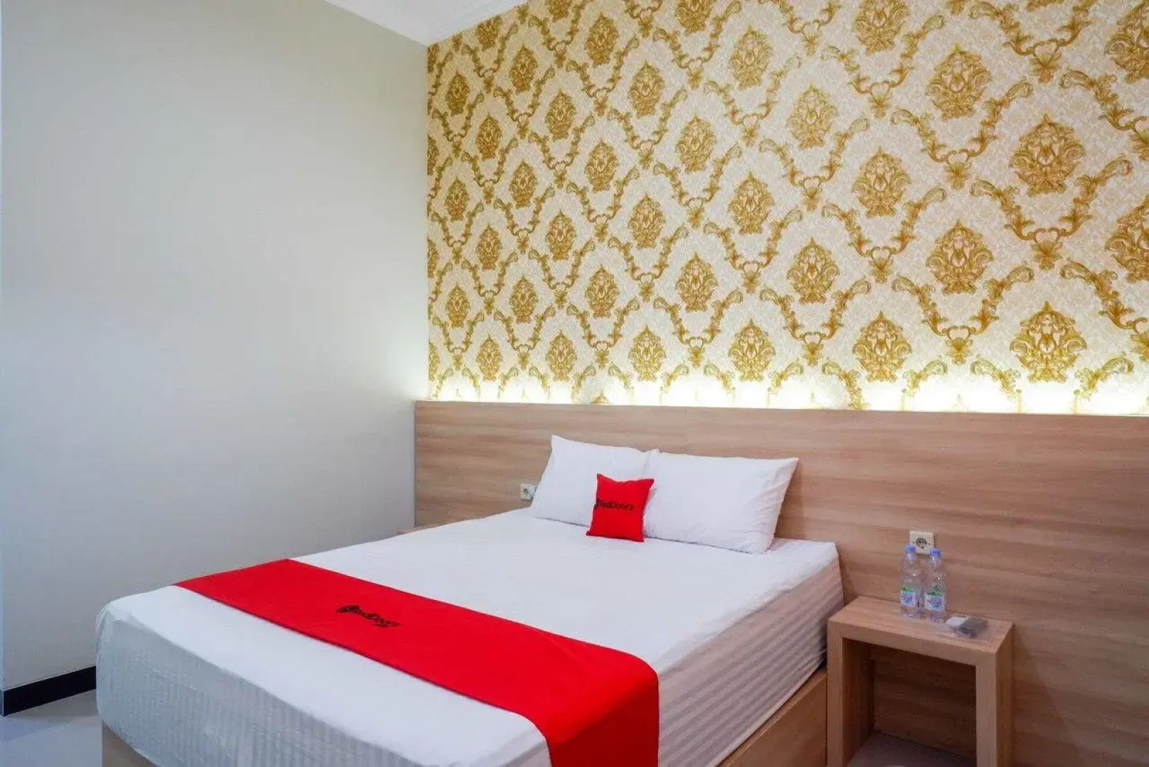 RedDoorz Plus @ Jl Pemuda Pati