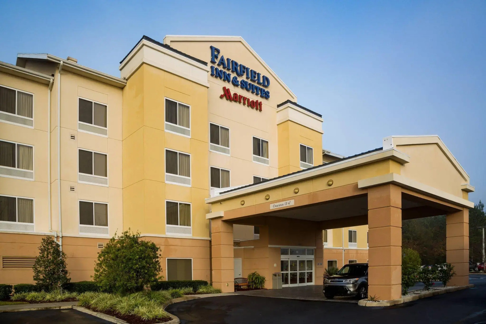 Fairfield Inn & Suites Lake City