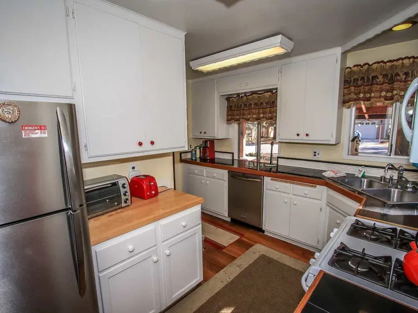 Kickback Kabin #1224